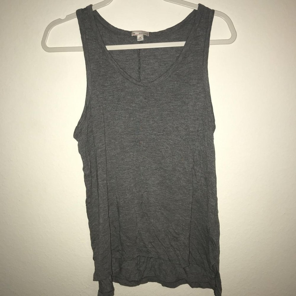 GAP grey tank top